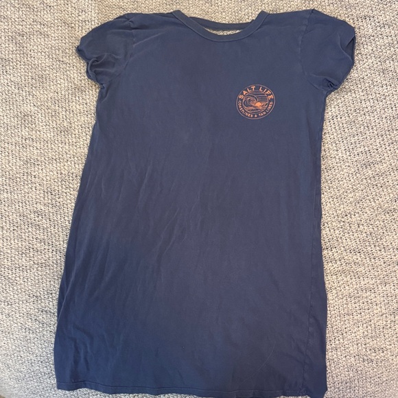 Salt Life Dresses & Skirts - Salt Life T-Shirt Dress / Beach Cover Up Women’s Medium Navy Blue Casual Coasta